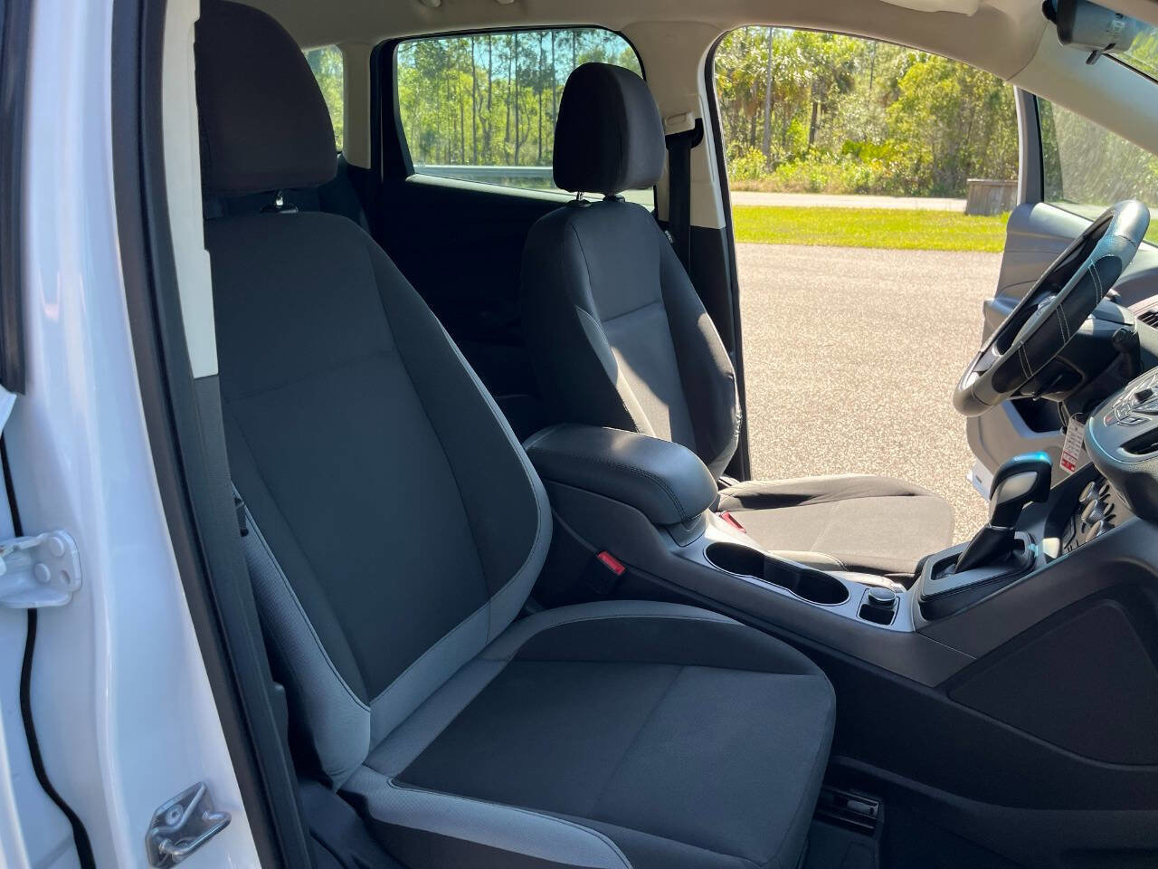 Used 2014 Ford Escape S image 22