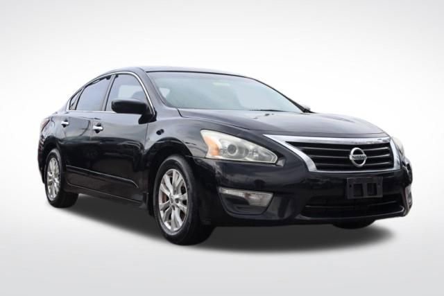 Used 2014 Nissan Altima 2.5 S w/ Sport Value Package video 1