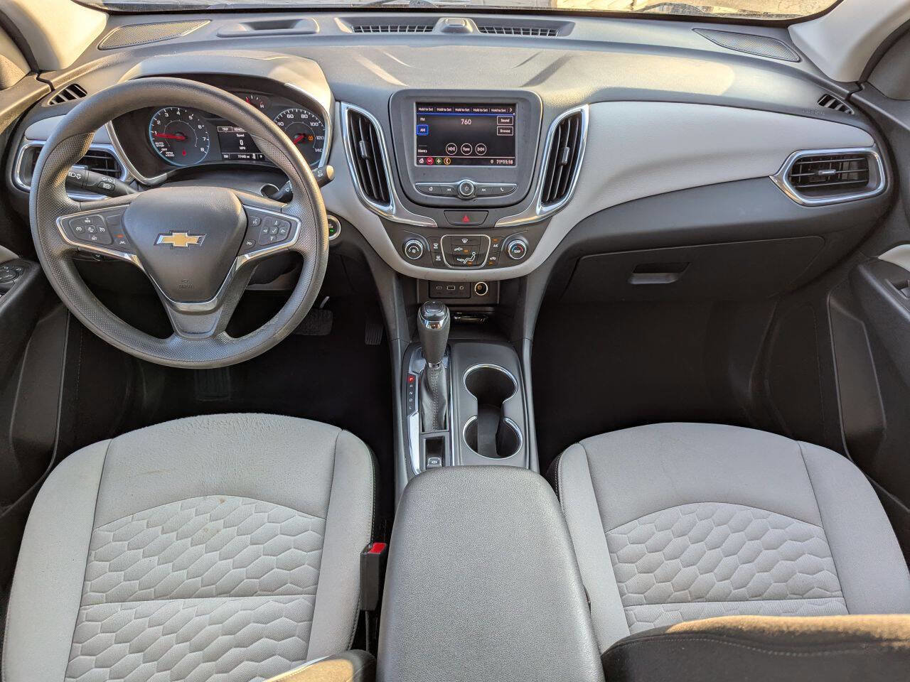 Used 2020 Chevrolet Equinox LS w/ LPO, Cargo Package image 16