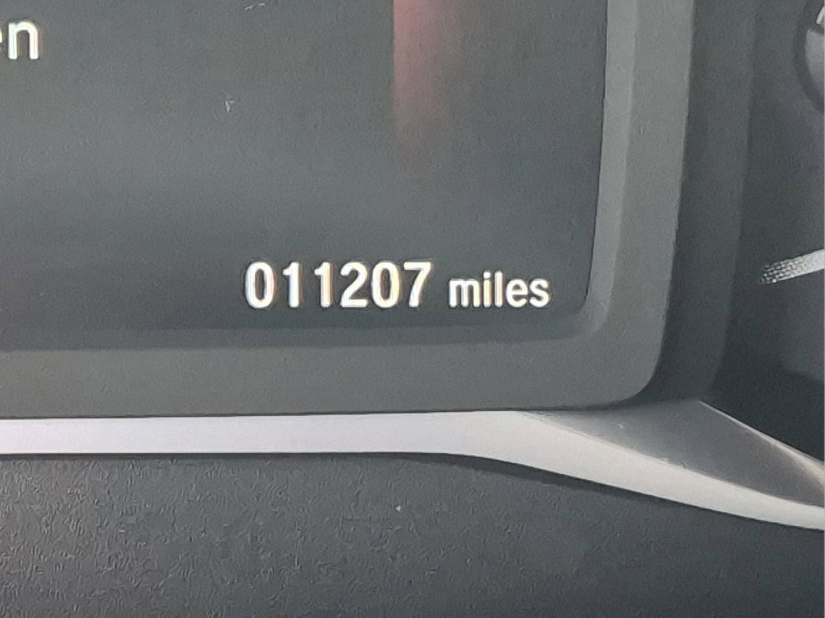 Certified 2025 Honda Passport EX-L image 11