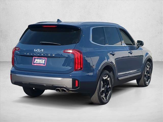 Used 2025 Kia Telluride S FWD image 5