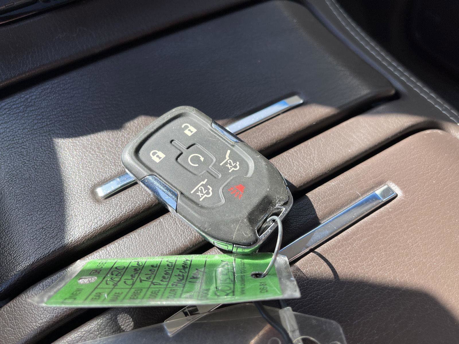 Used 2020 Chevrolet Tahoe Premier w/ Premier 6.2L Value Package image 48