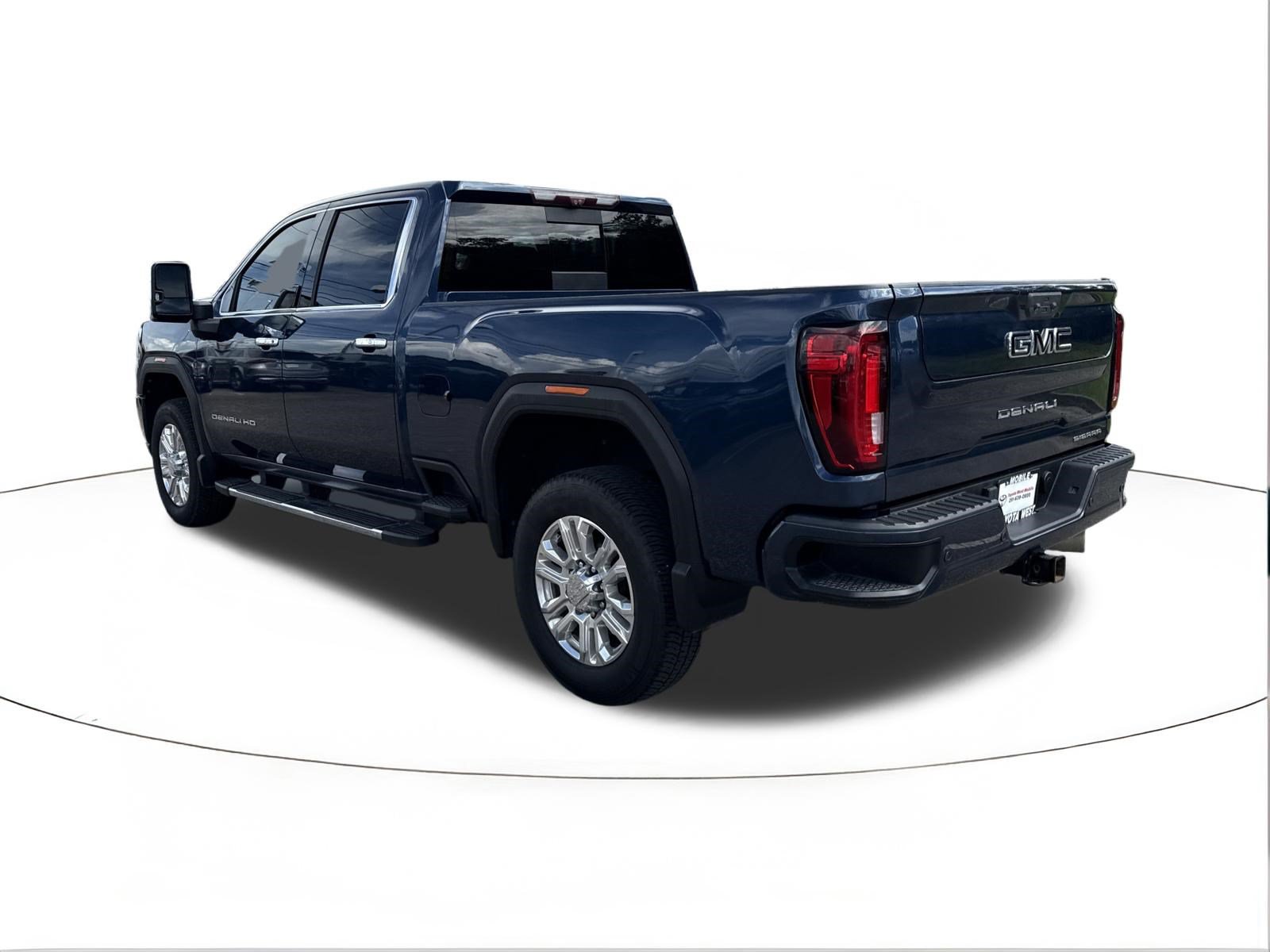 Used 2020 GMC Sierra 2500 Denali w/ Denali Ultimate Package AWD/4WD image 5
