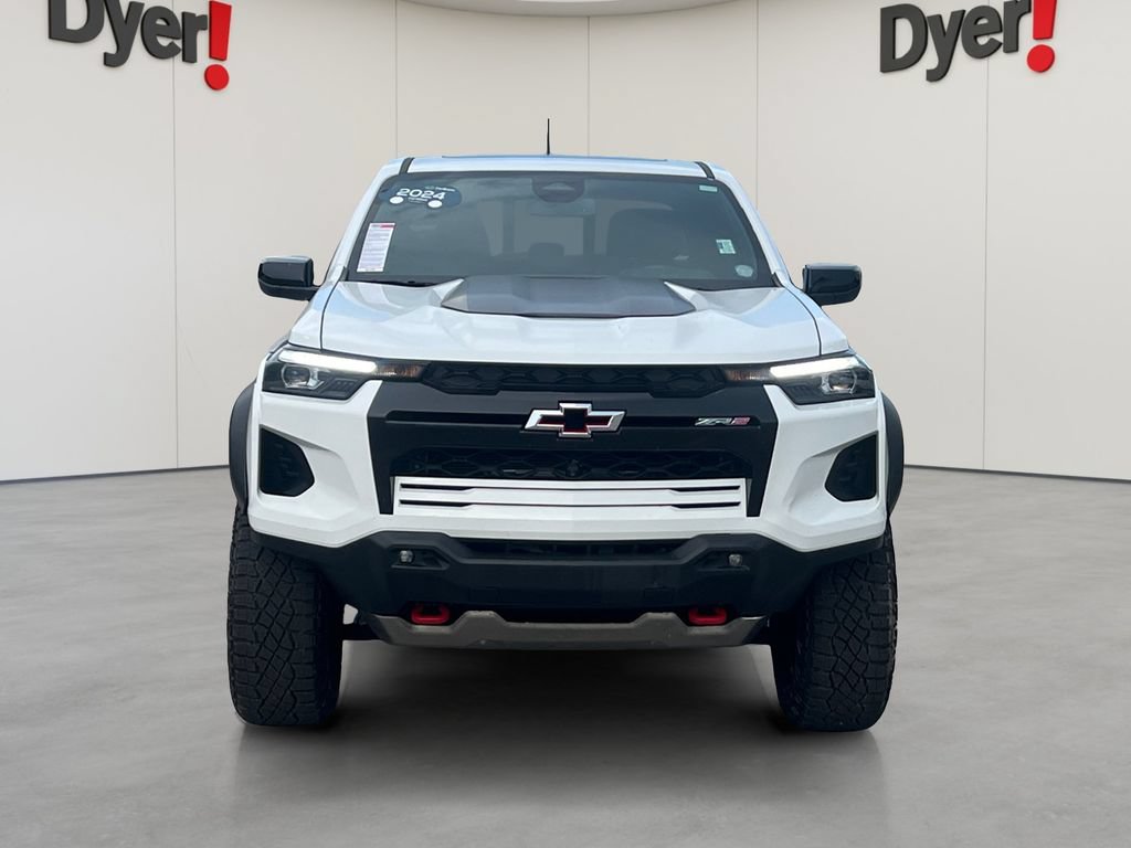 Used 2024 Chevrolet Colorado ZR2 w/ Technology Package AWD/4WD image 8