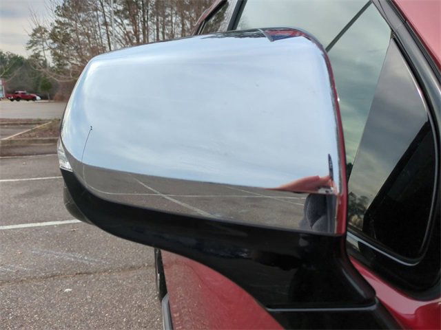 Used 2021 Chevrolet Tahoe Premier w/ Premium Package image 12