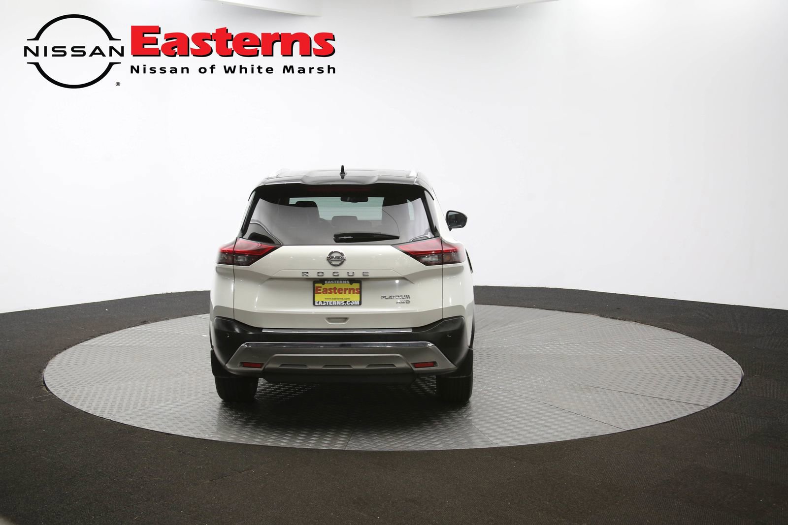 Used 2021 Nissan Rogue Platinum image 69