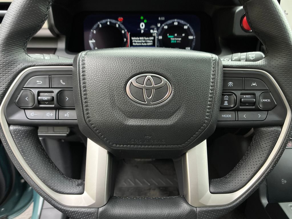 Used 2025 Toyota 4Runner TRD Off-Road Premium AWD/4WD image 14
