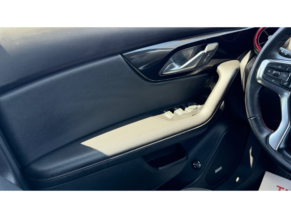 Certified 2025 Chevrolet Blazer RS FWD image 17