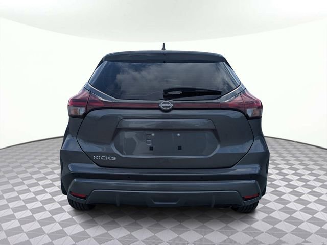Used 2024 Nissan Kicks S image 4