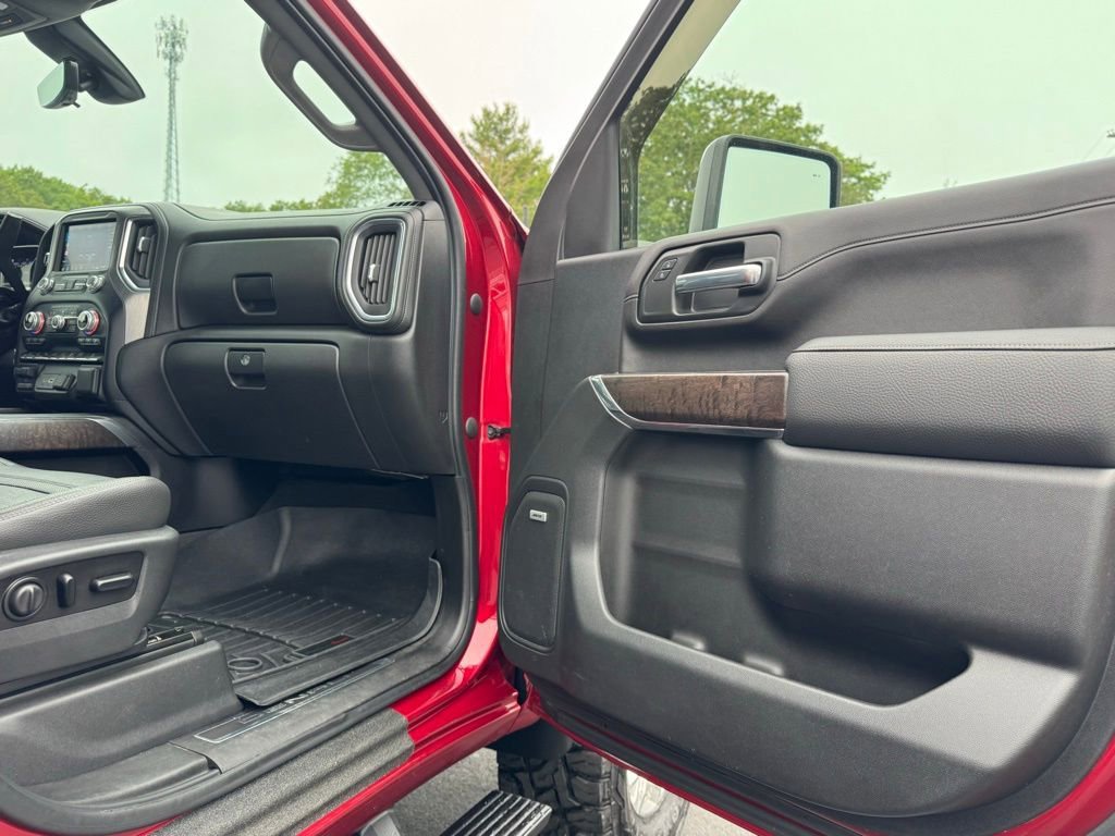 Used 2020 GMC Sierra 2500 Denali w/ Denali Ultimate Package image 17