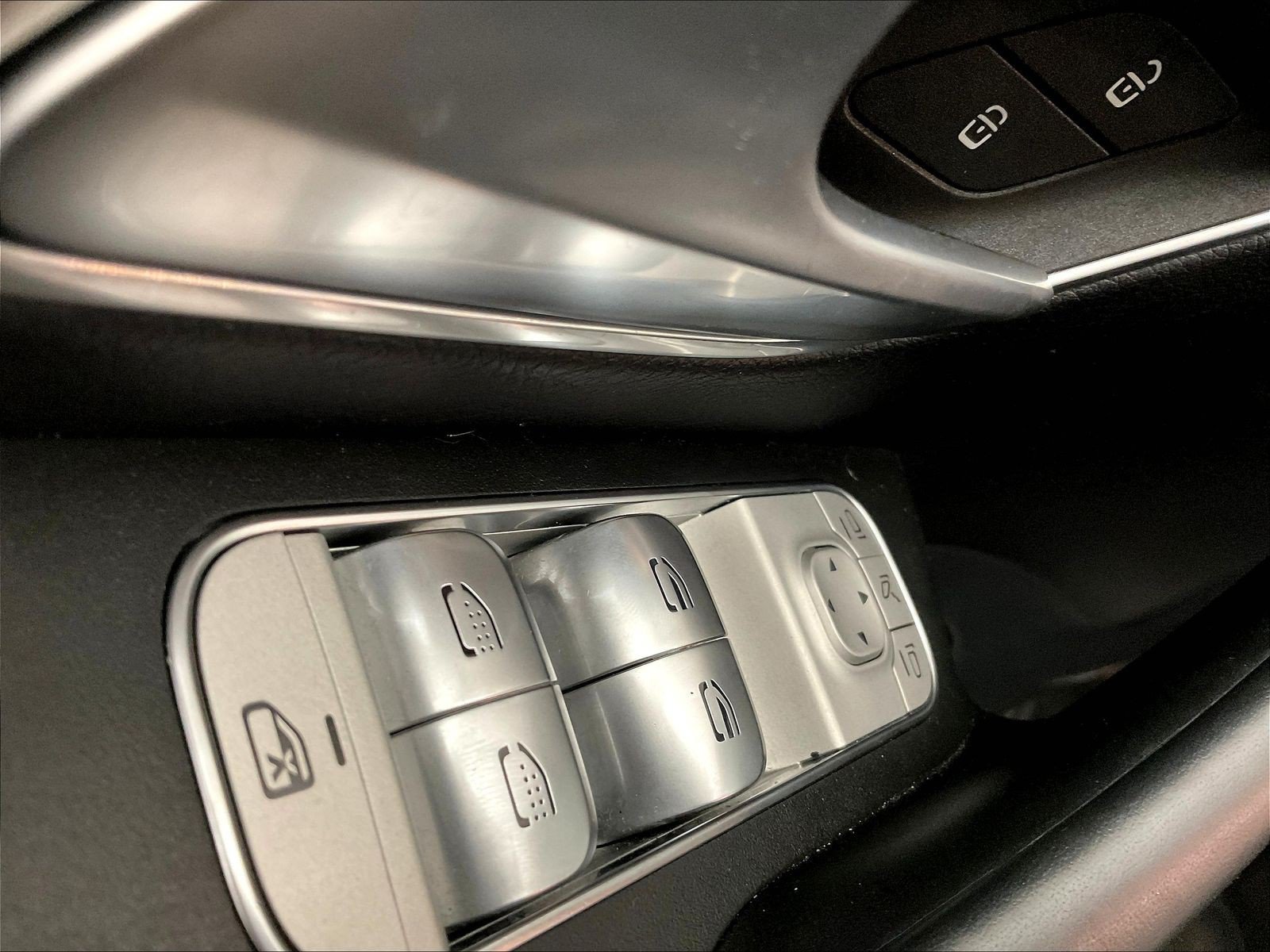 Certified 2023 Mercedes-Benz GLE 580 4MATIC image 37