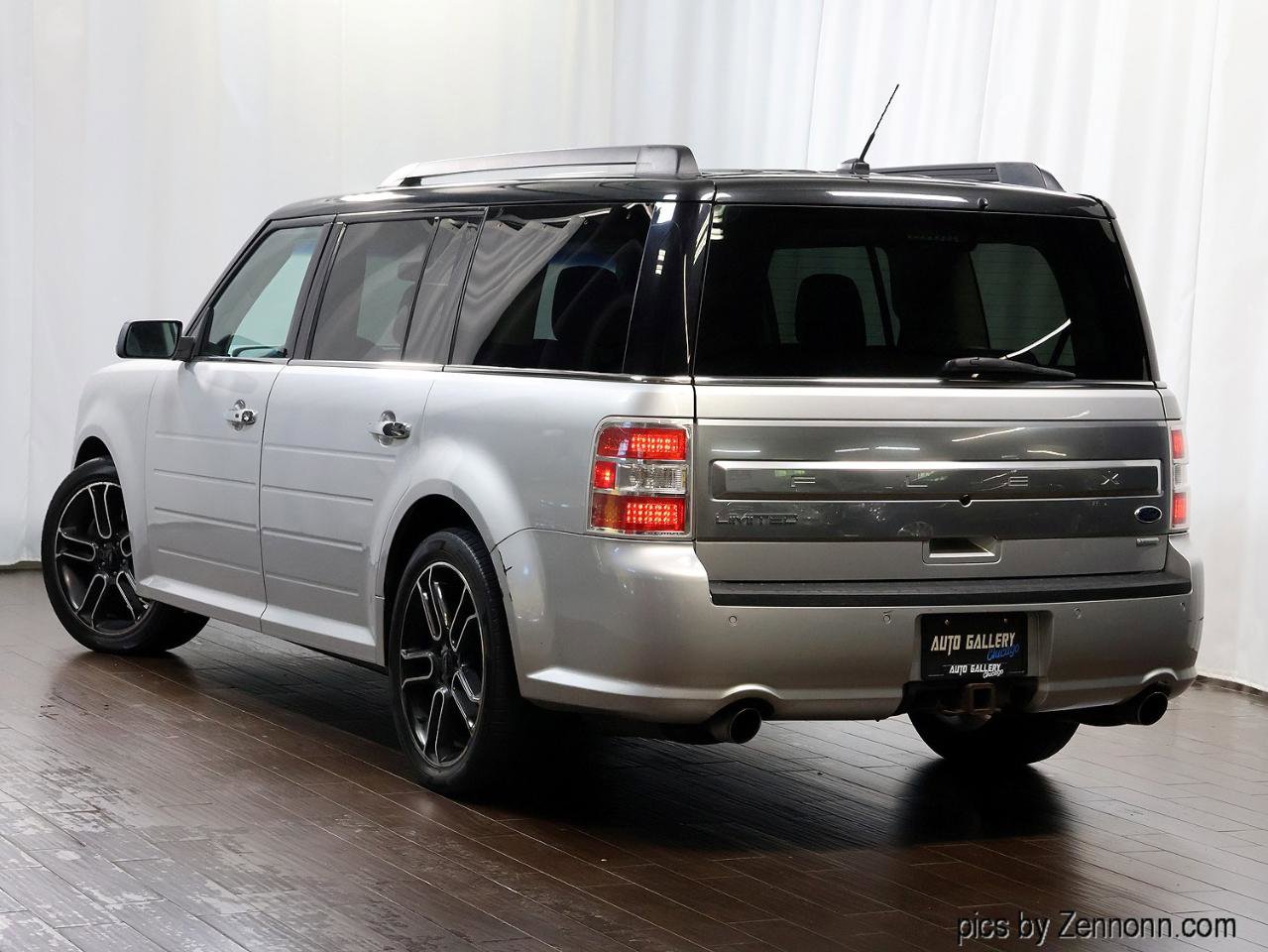 Used 2014 Ford Flex Limited w/ Equipment Group 303A AWD/4WD image 9