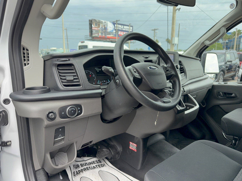 Certified 2025 Ford Transit 250 Low Roof w/ Exterior Upgrade Package RWD image 13