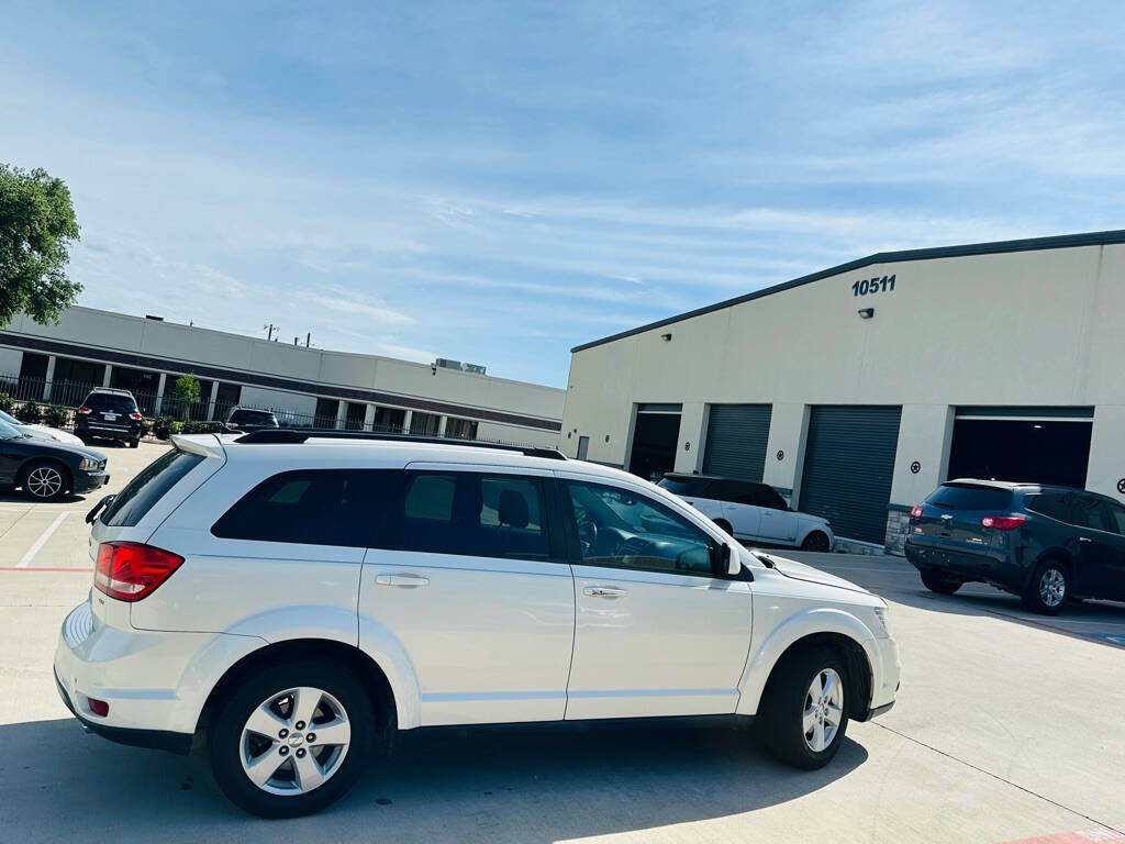 Used 2012 Dodge Journey SXT w/ Popular Equipment Group image 11