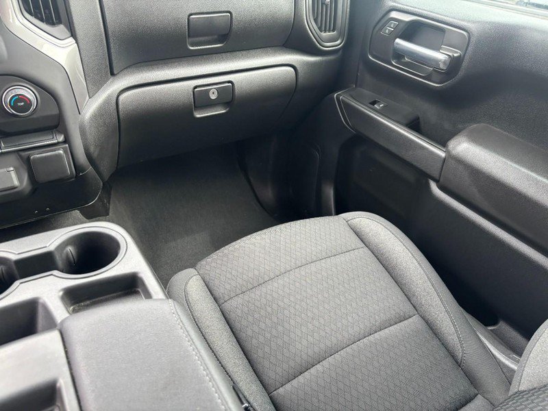 Used 2023 Chevrolet Silverado 1500 Custom AWD/4WD image 16