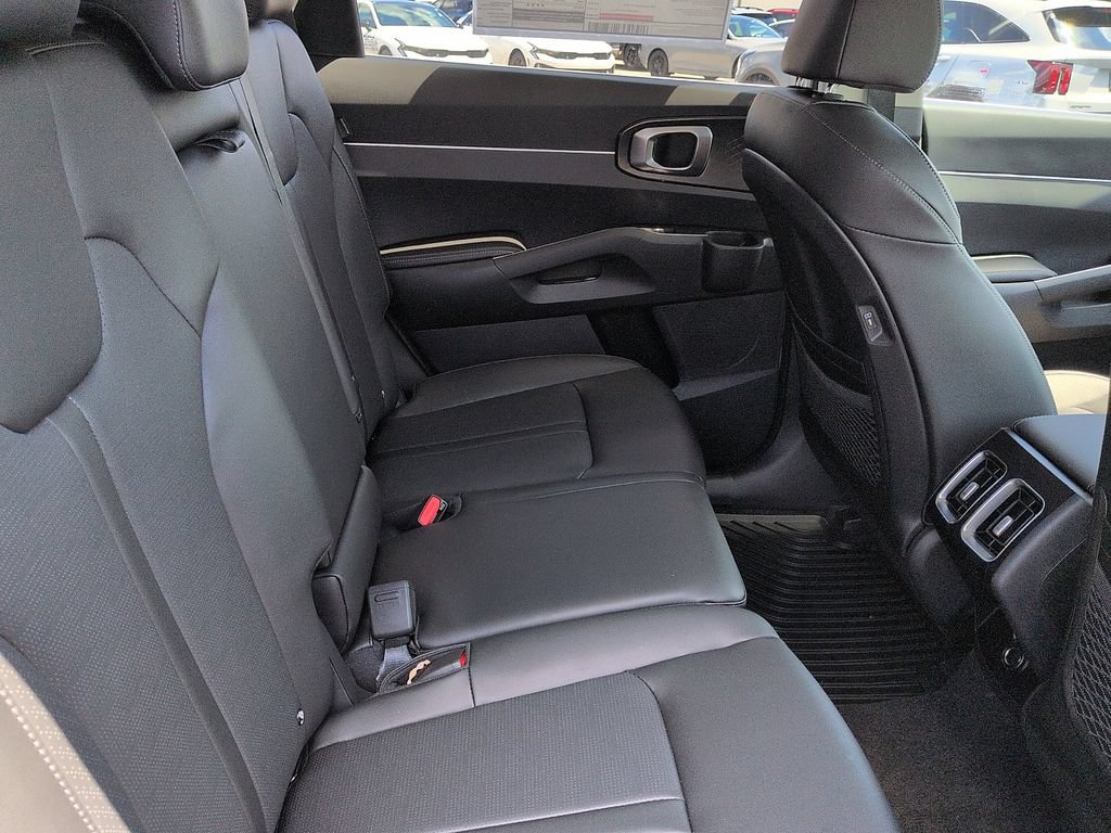 New 2026 Kia Sorento S AWD/4WD image 8
