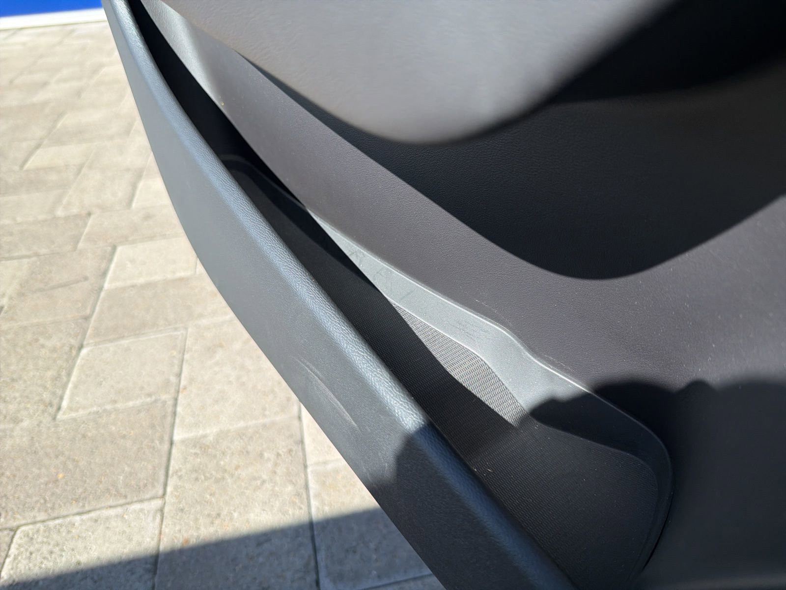 Certified 2025 Volvo S90 B6 Plus w/ Protection Package Premier image 65