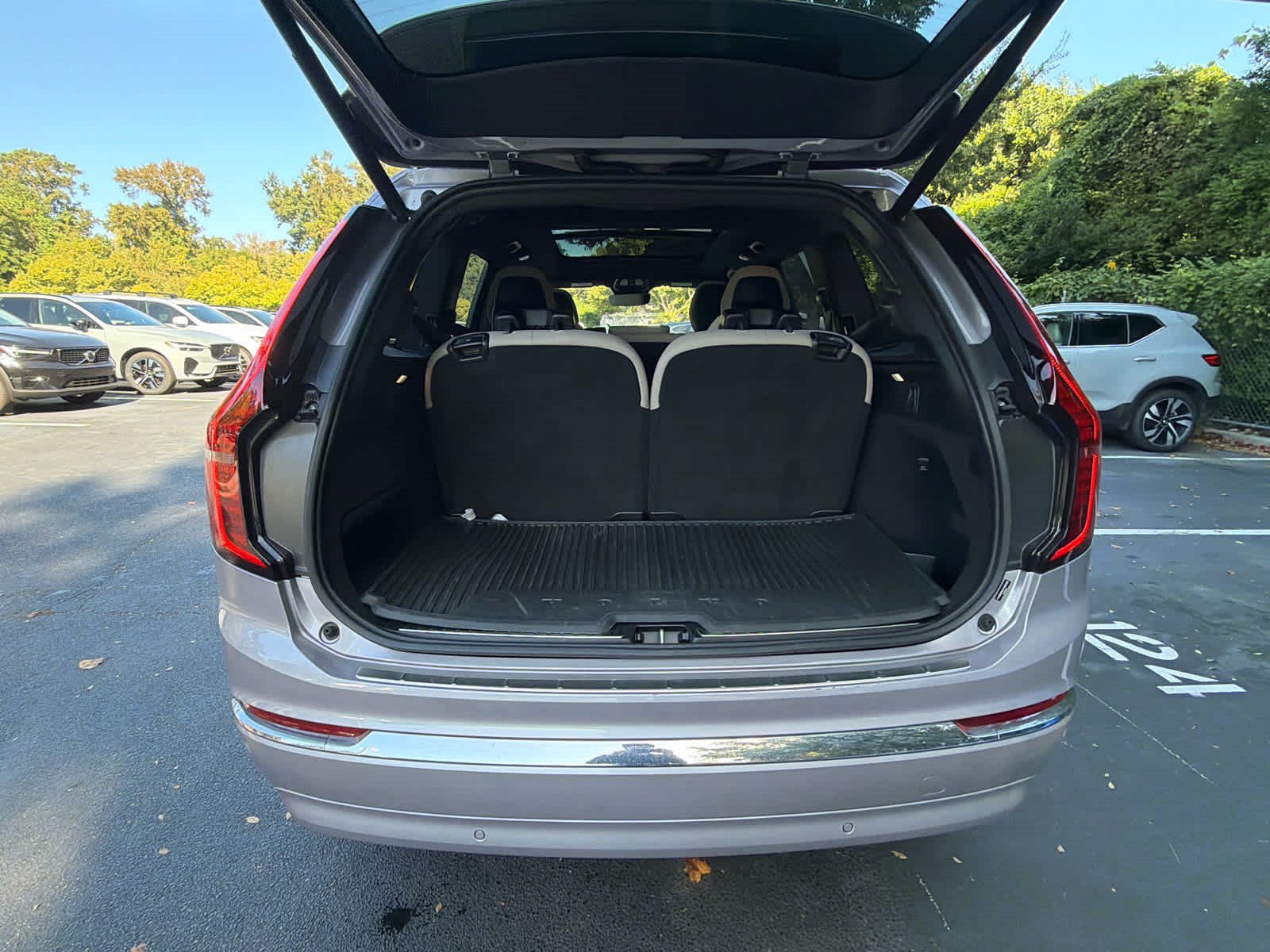 Used 2026 Volvo XC90 B6 Plus AWD/4WD image 21