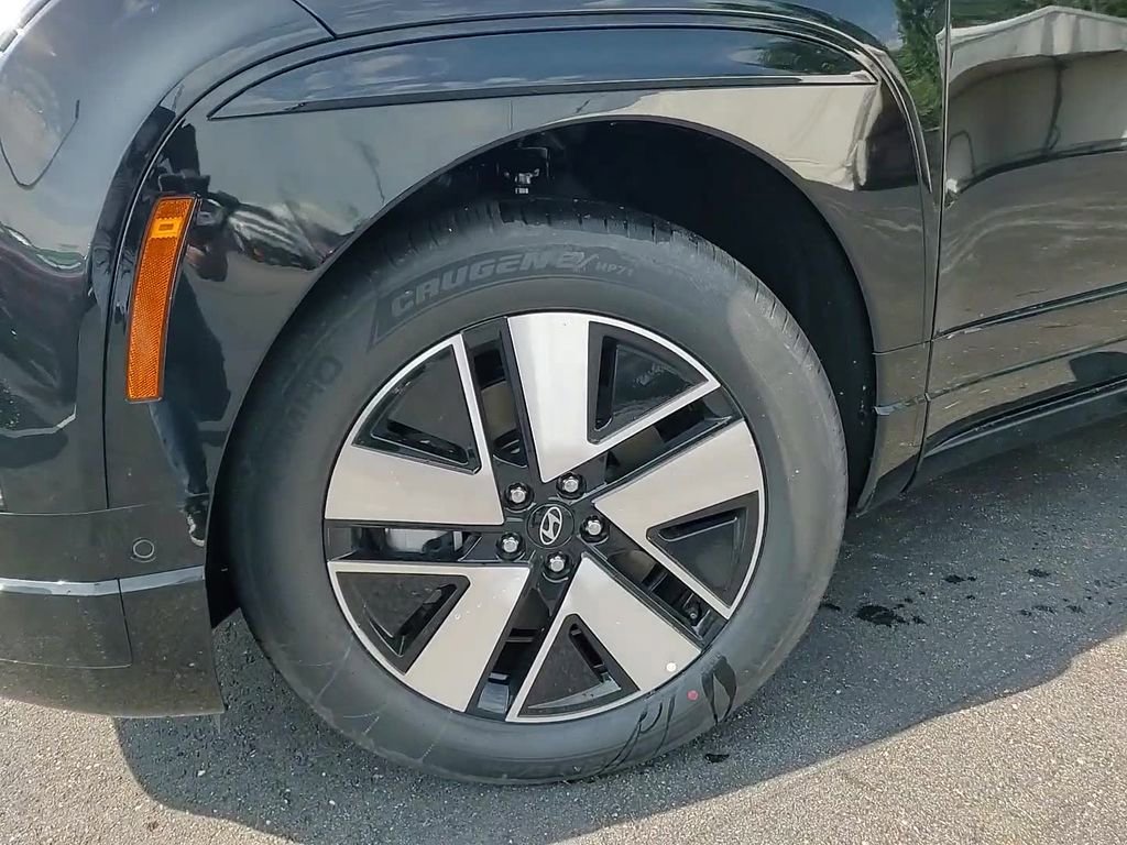 New 2026 Hyundai Ioniq 9 SEL image 9