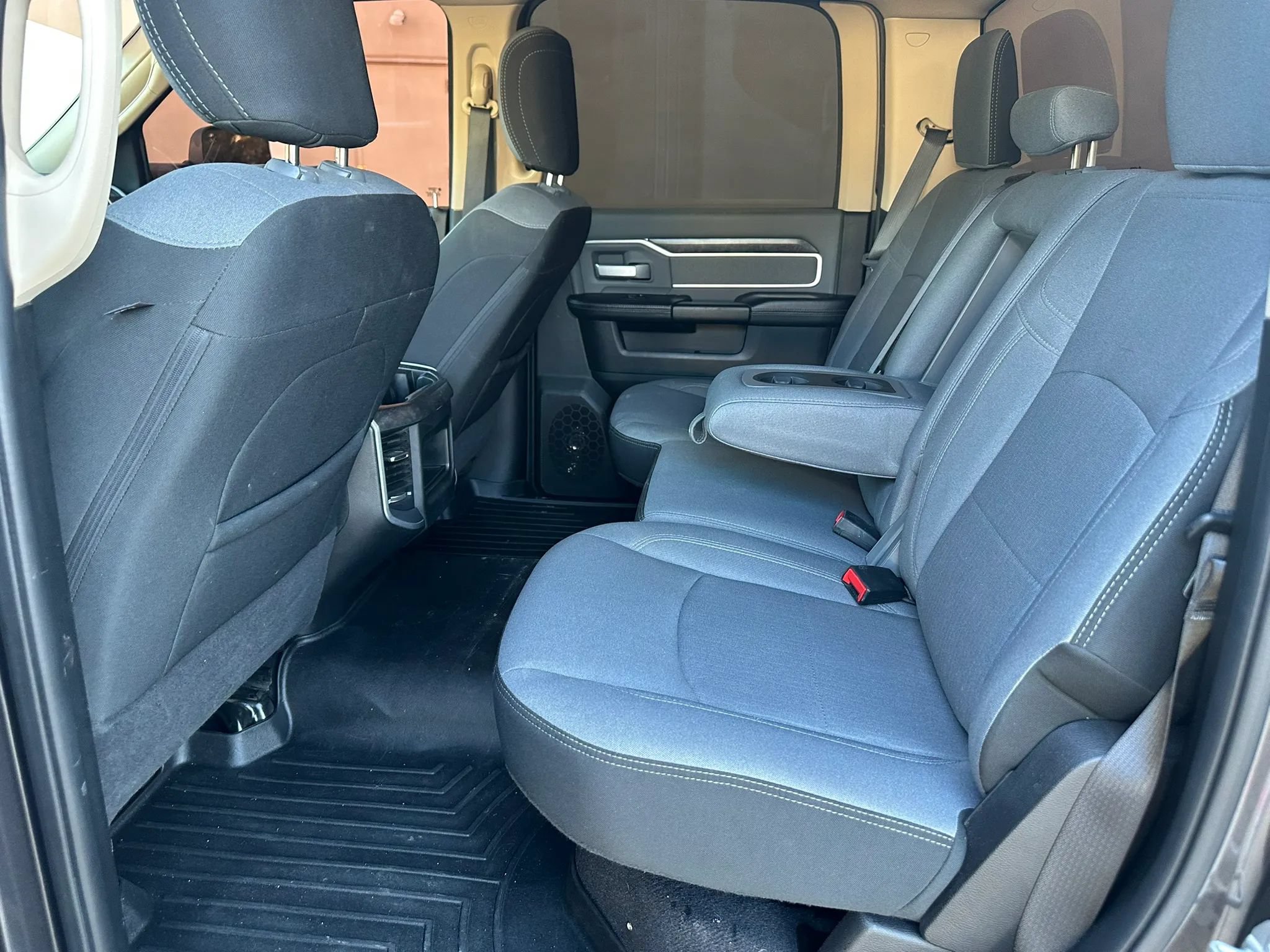 Used 2020 RAM 2500 Lone Star w/ Level 1 Equipment Group AWD/4WD image 20