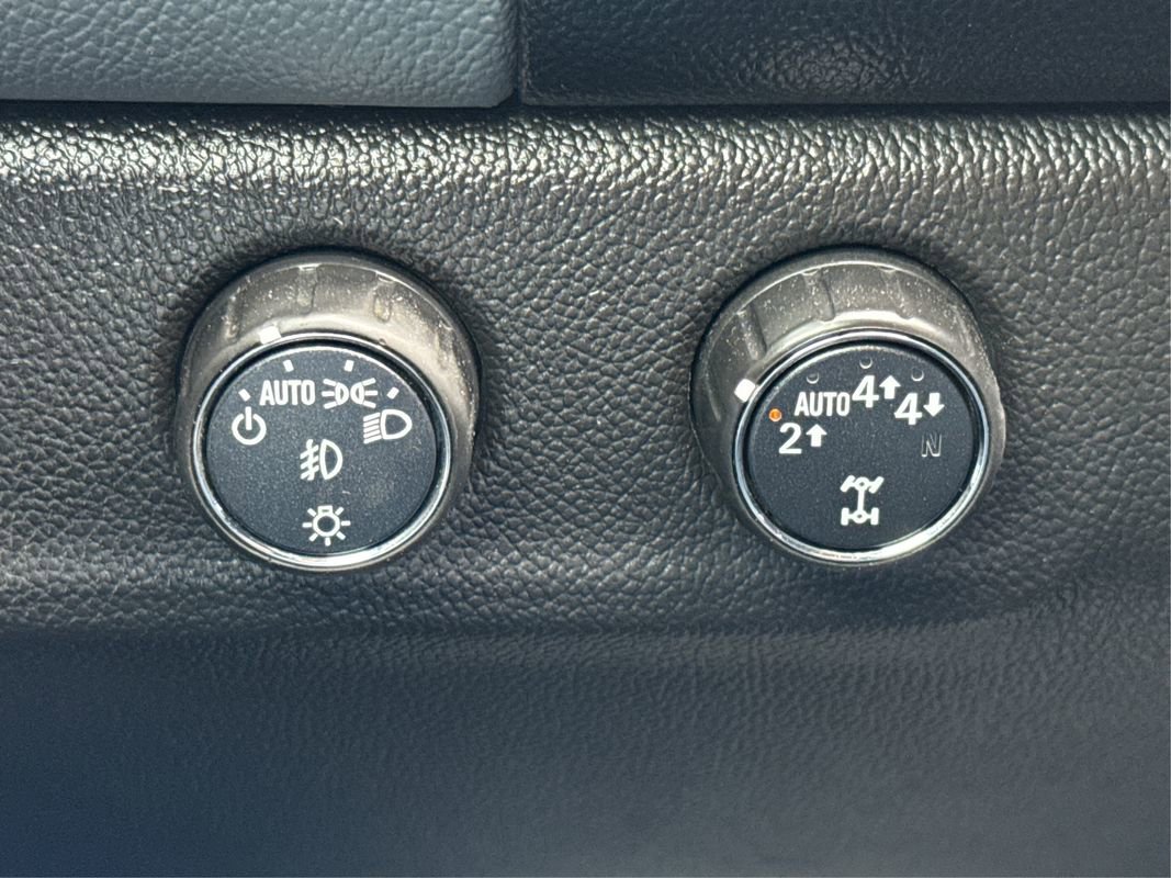 Used 2017 Chevrolet Colorado Z71 image 19