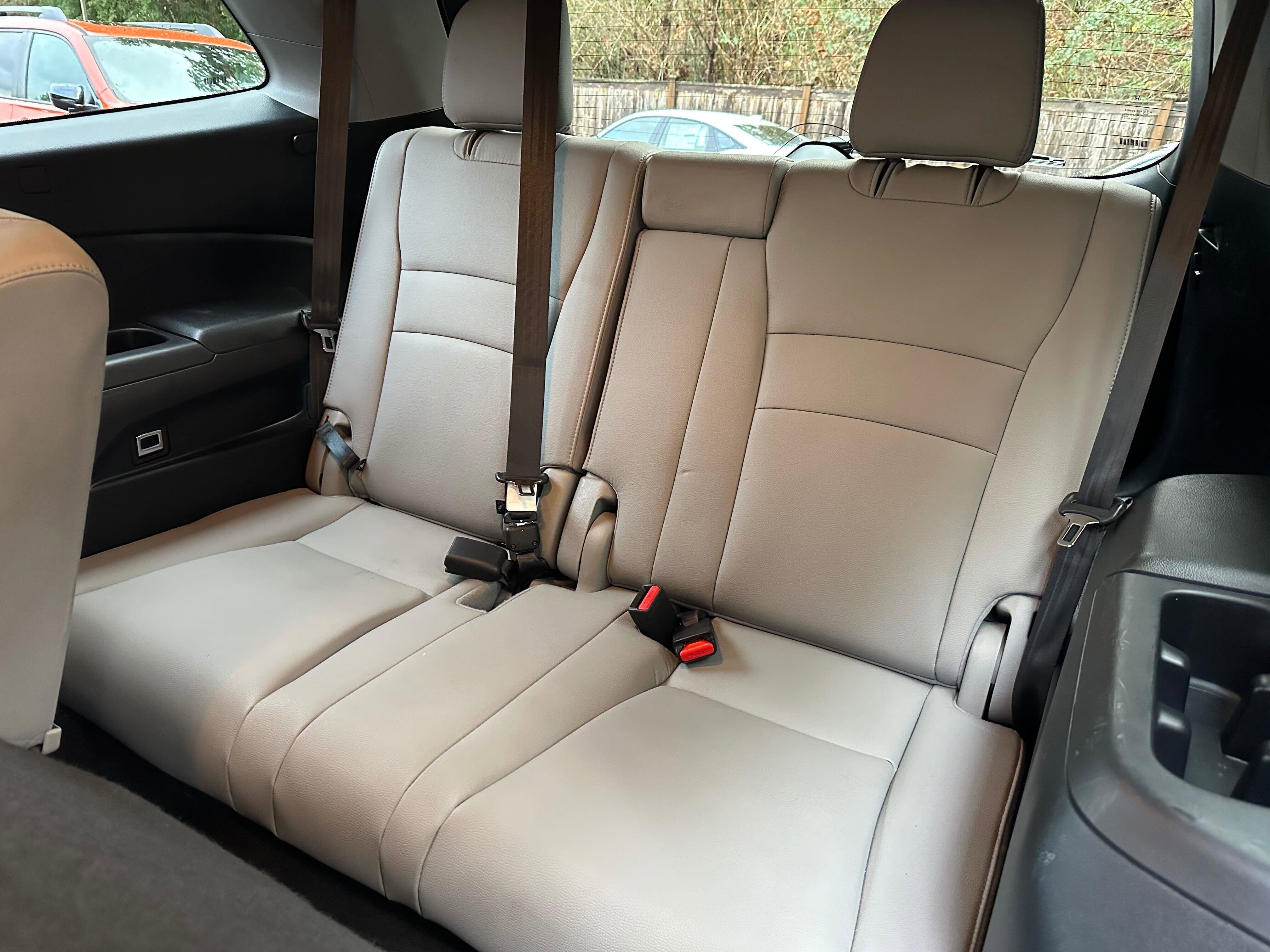 Used 2022 Honda Pilot Special Edition image 16