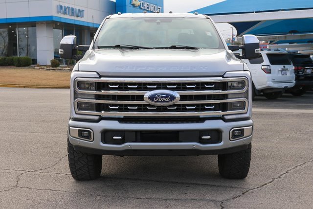 Used 2023 Ford F250 Platinum w/ Tremor Off-Road Package image 2