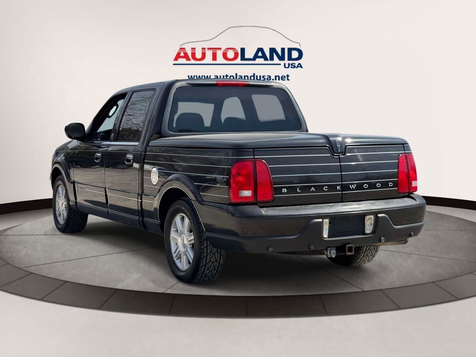 Used 2002 Lincoln Blackwood image 5
