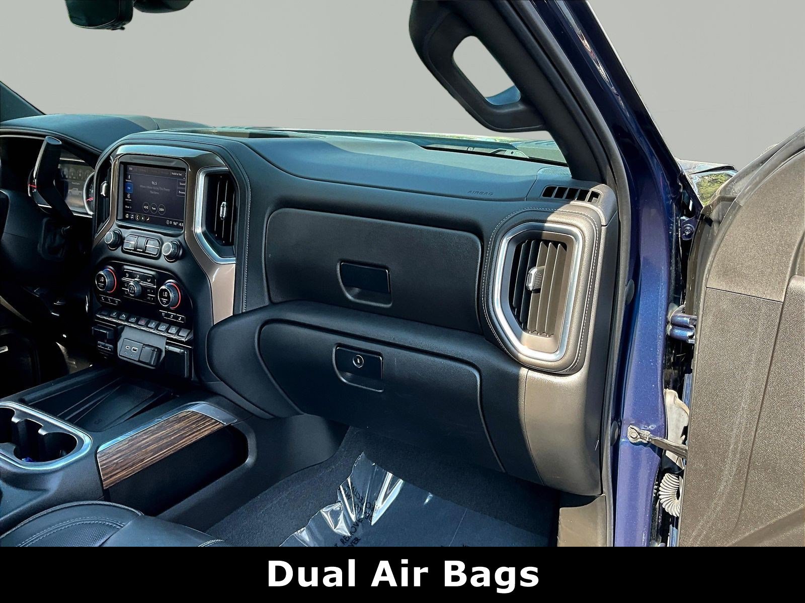 Used 2022 Chevrolet Silverado 2500 High Country w/ Z71 Off-Road Package AWD/4WD image 27