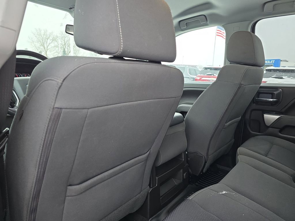 Used 2018 Chevrolet Silverado 1500 LT w/ All Star Edition image 27