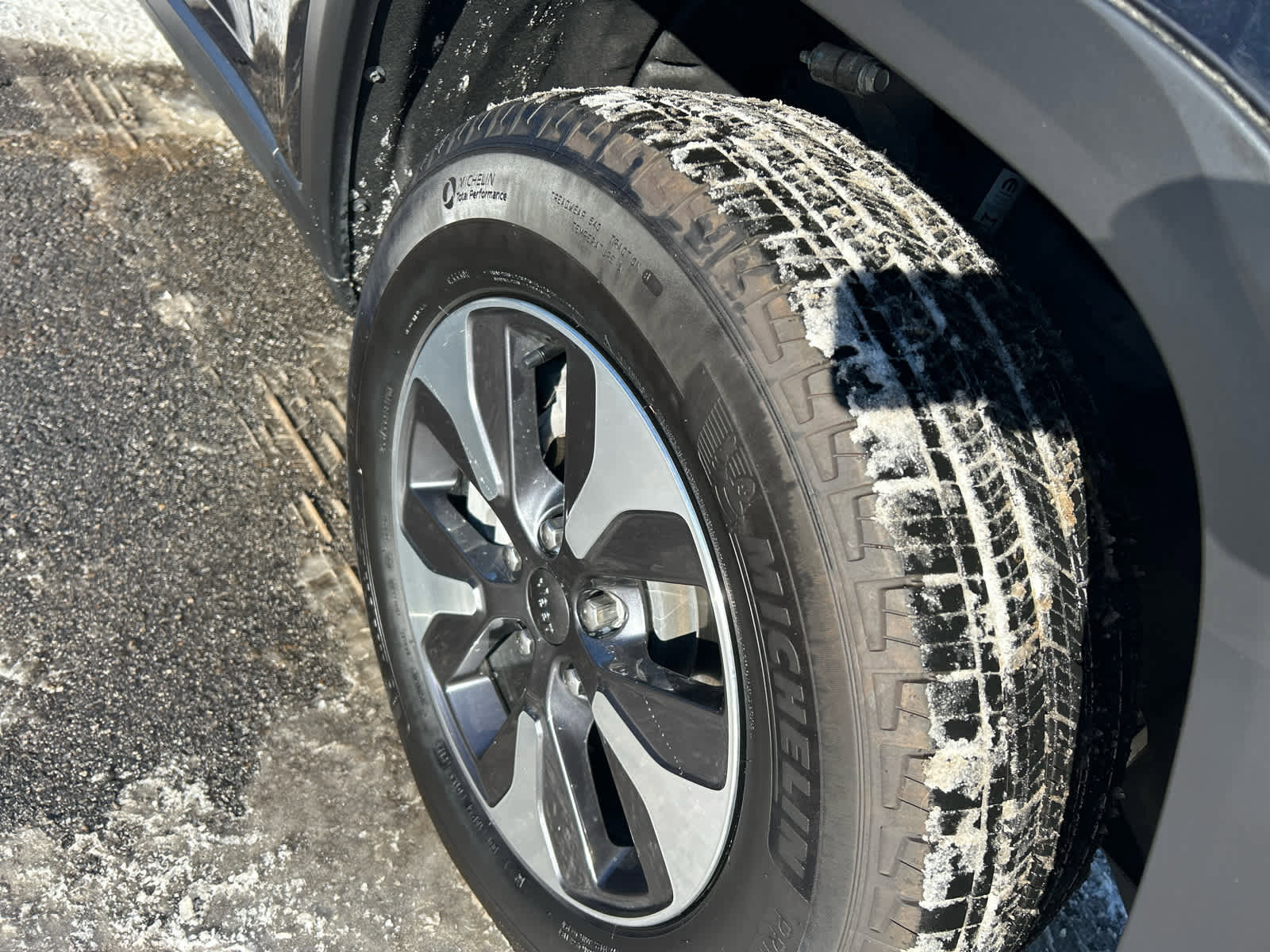 Used 2023 Jeep Grand Cherokee 4WD 4xe w/ Luxury Tech Group II image 15