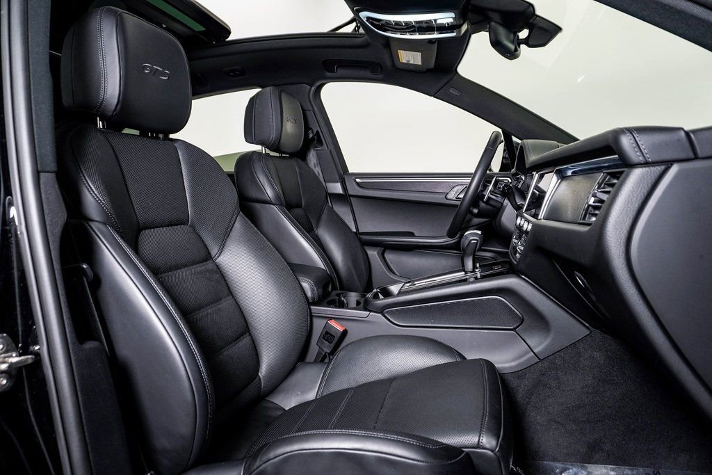 Certified 2023 Porsche Macan GTS image 15