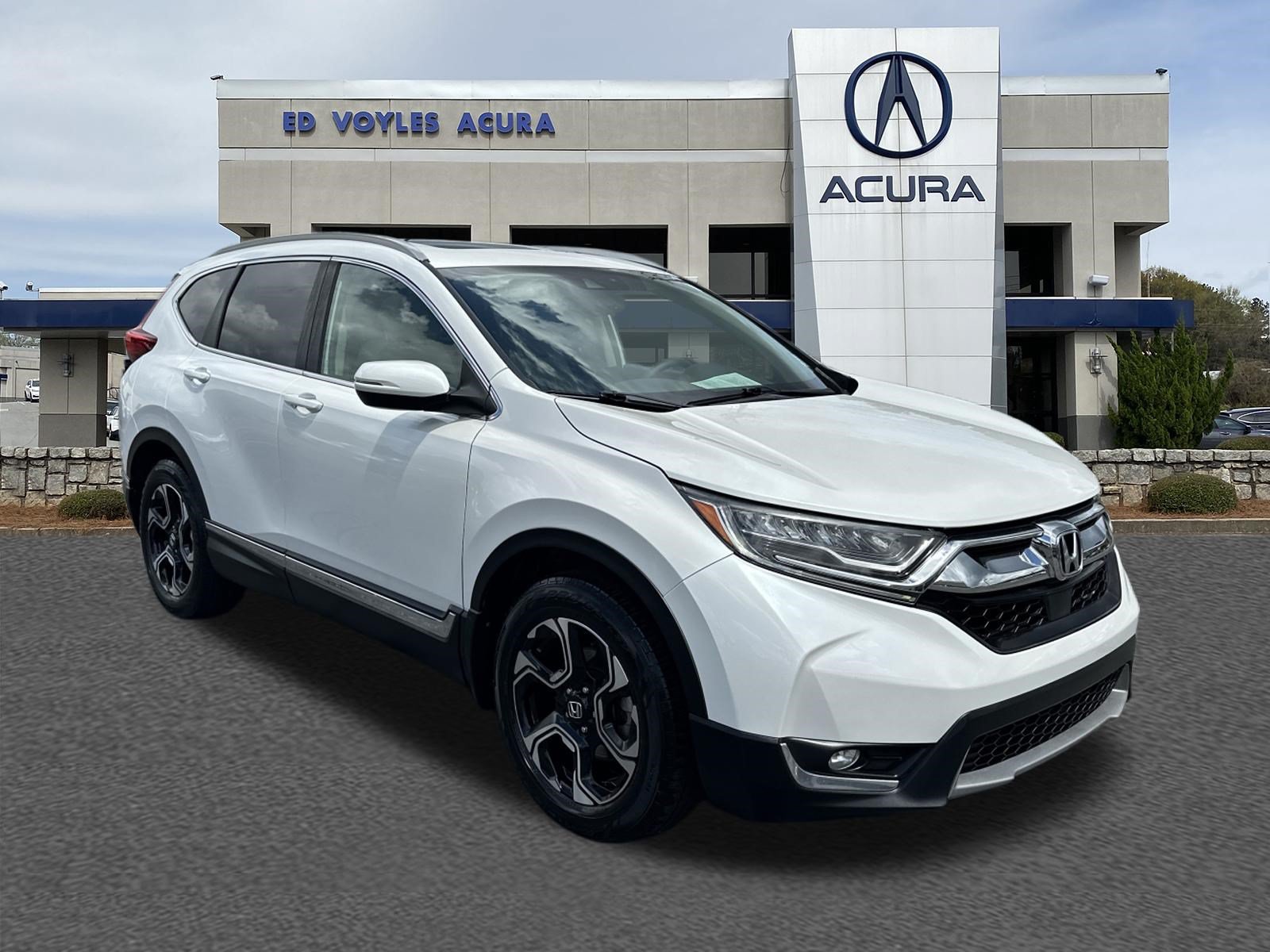 Used 2019 Honda CR-V Touring image 3