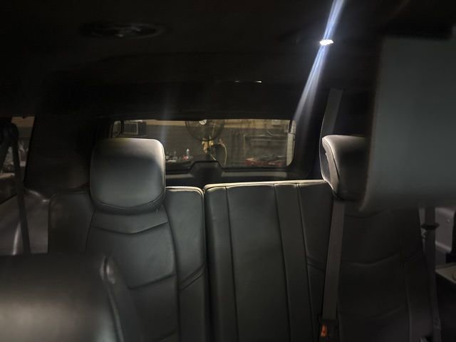 Used 2020 Cadillac Escalade ESV Platinum AWD/4WD image 11