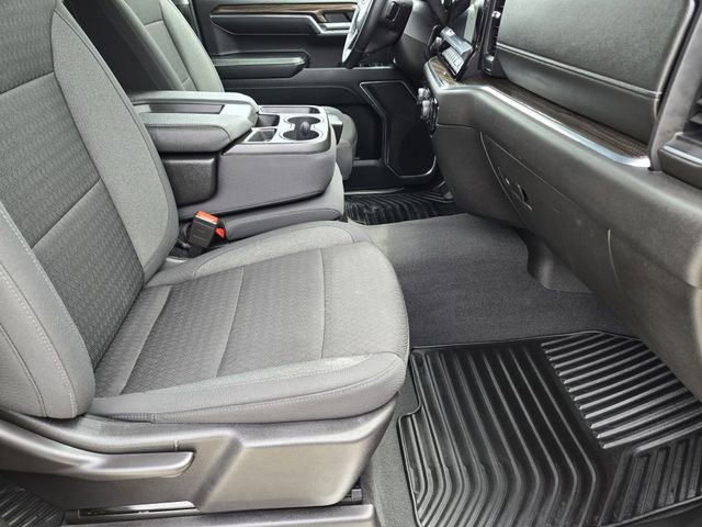 Used 2024 Chevrolet Silverado 1500 LT AWD/4WD image 14