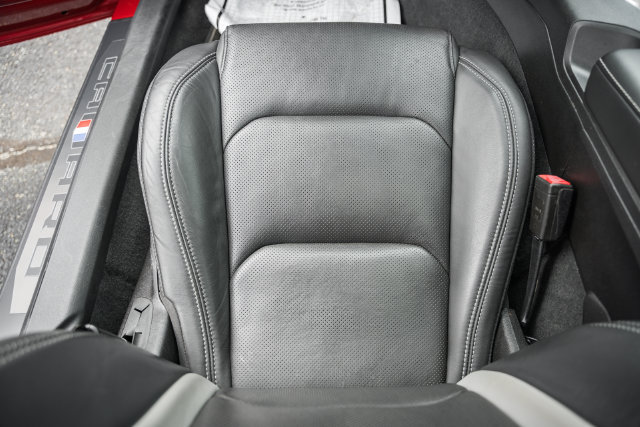 Used 2018 Chevrolet Camaro SS RWD image 40