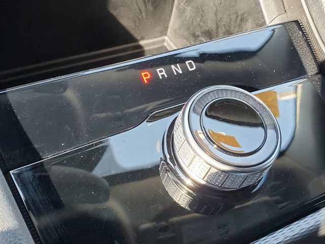 Used 2023 Jeep Grand Cherokee Laredo image 23