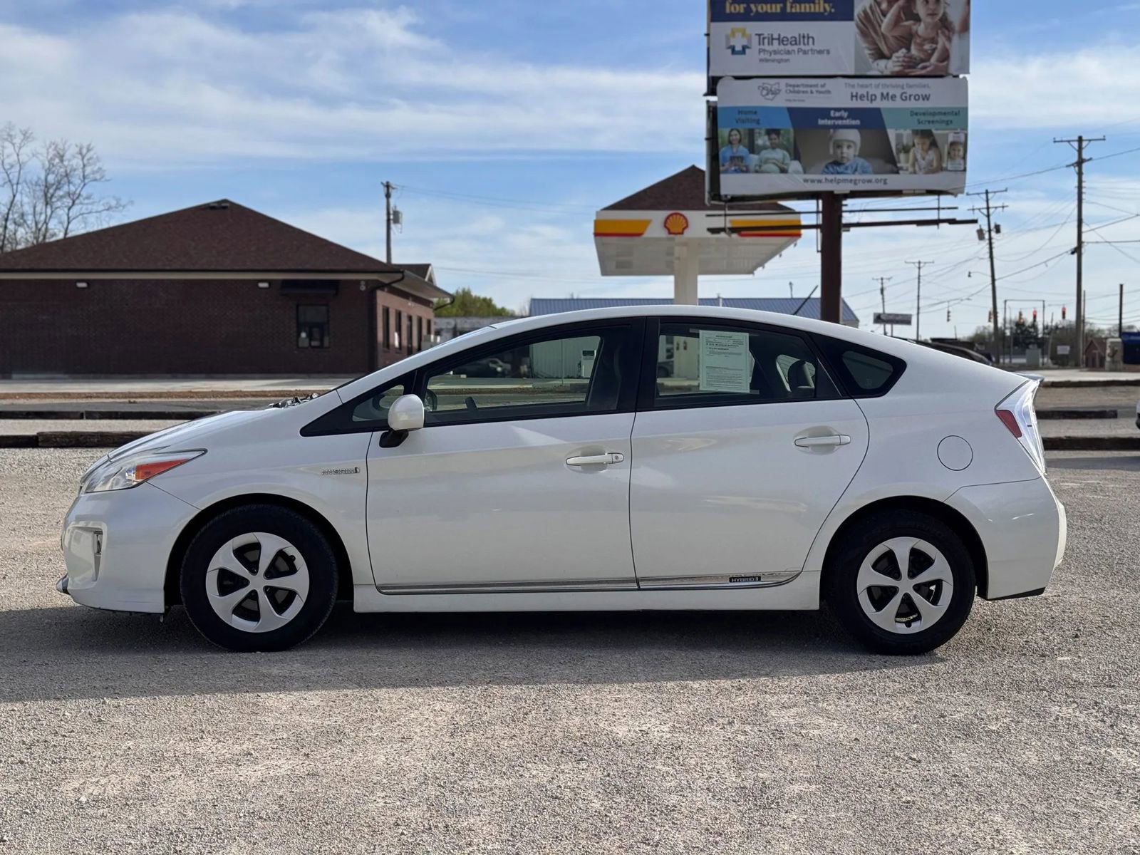 Used 2015 Toyota Prius Three FWD image 9