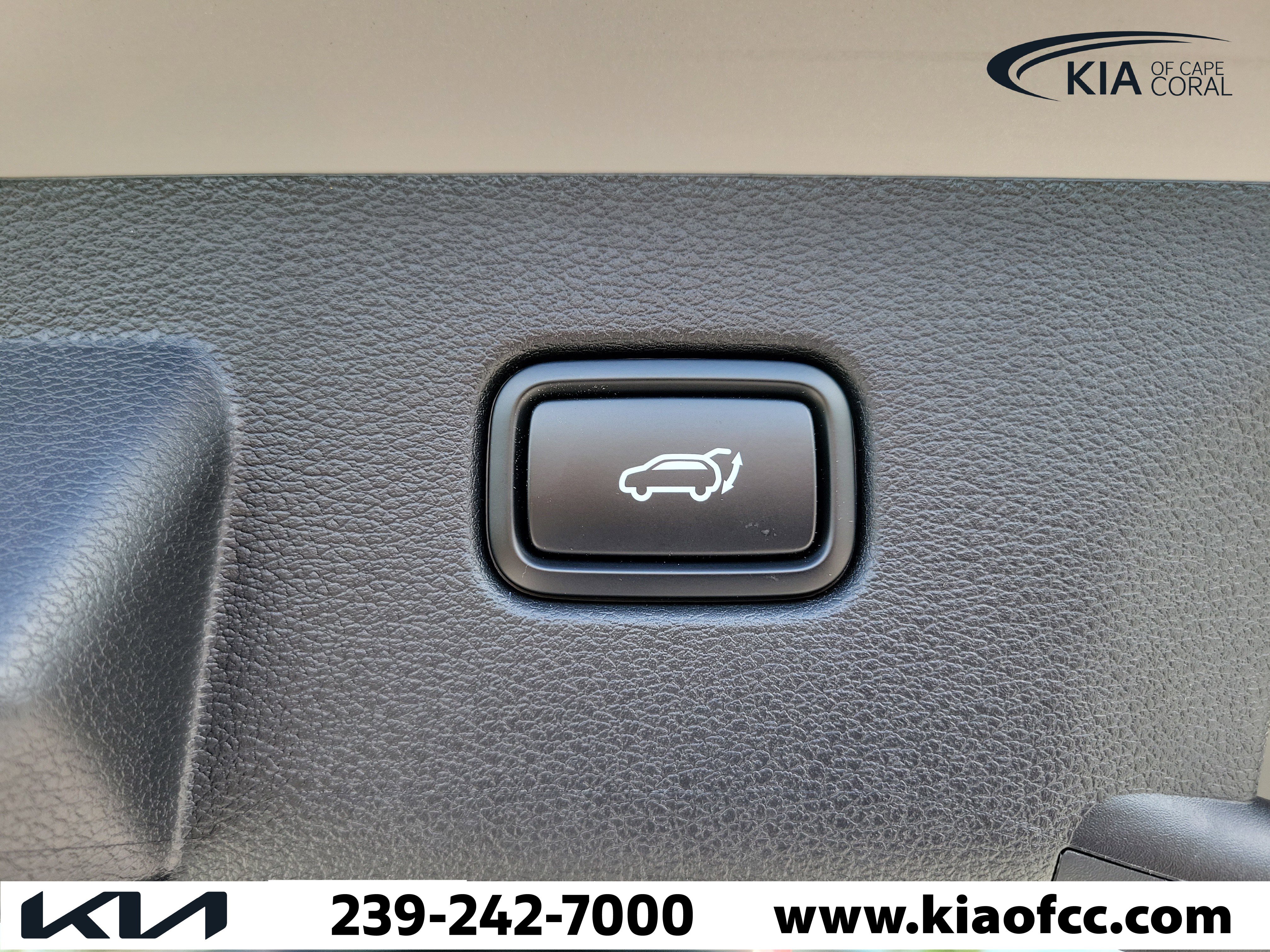 New 2026 Kia Sportage EX image 11