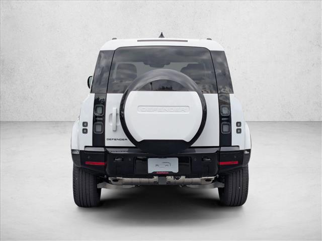 New 2026 Land Rover Defender 110 X-Dynamic SE image 8