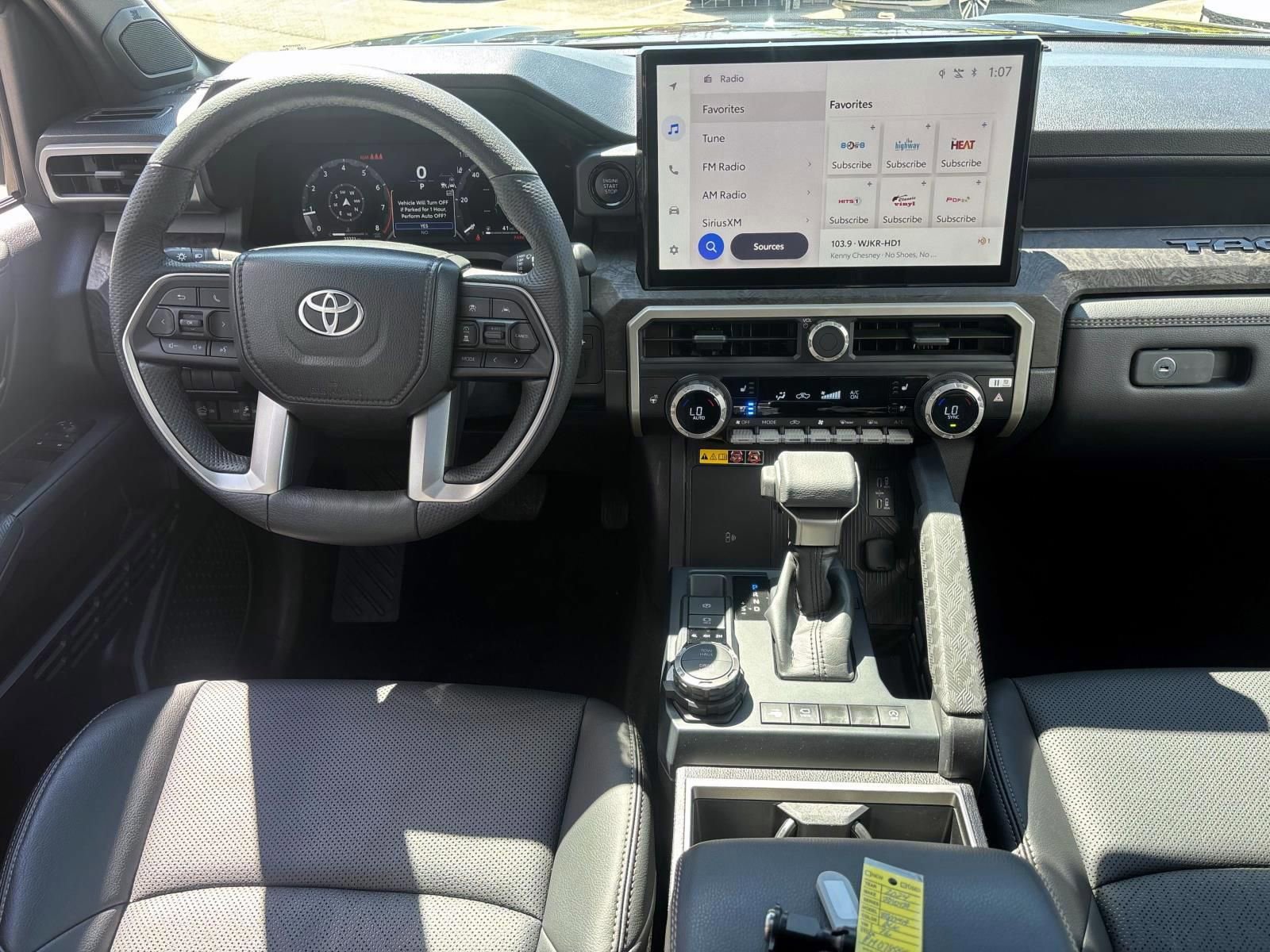 Used 2024 Toyota Tacoma Limited w/ Limited Package (LT) AWD/4WD image 30