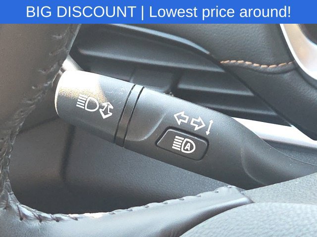 Used 2020 Chevrolet Traverse RS w/ LPO, Floor Liner Package FWD image 42