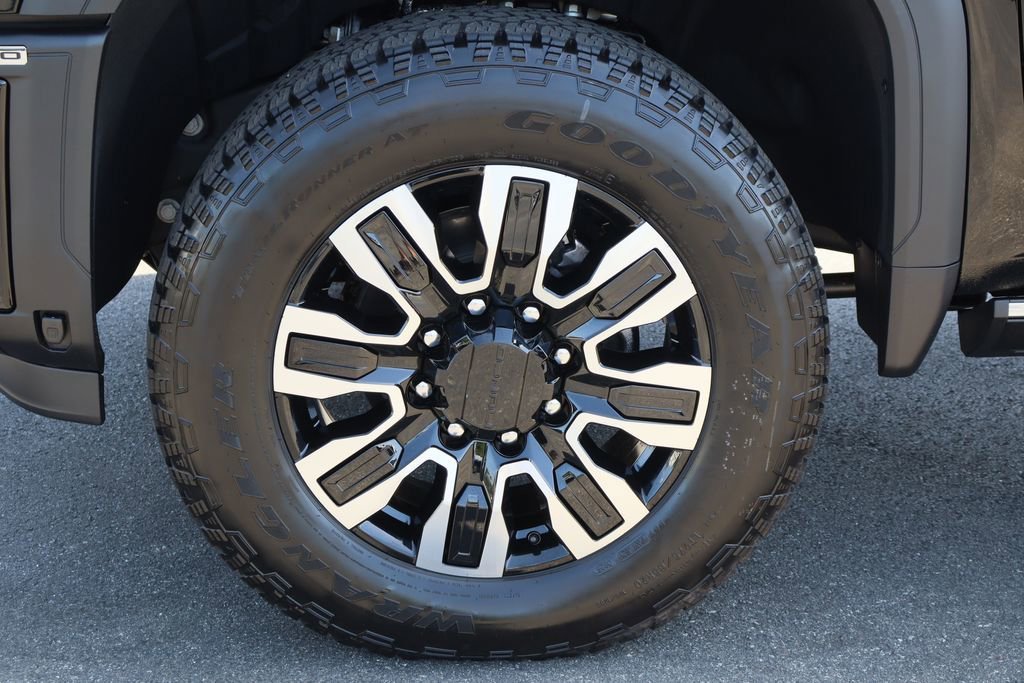 New 2026 GMC Sierra 2500 Denali Ultimate AWD/4WD image 25