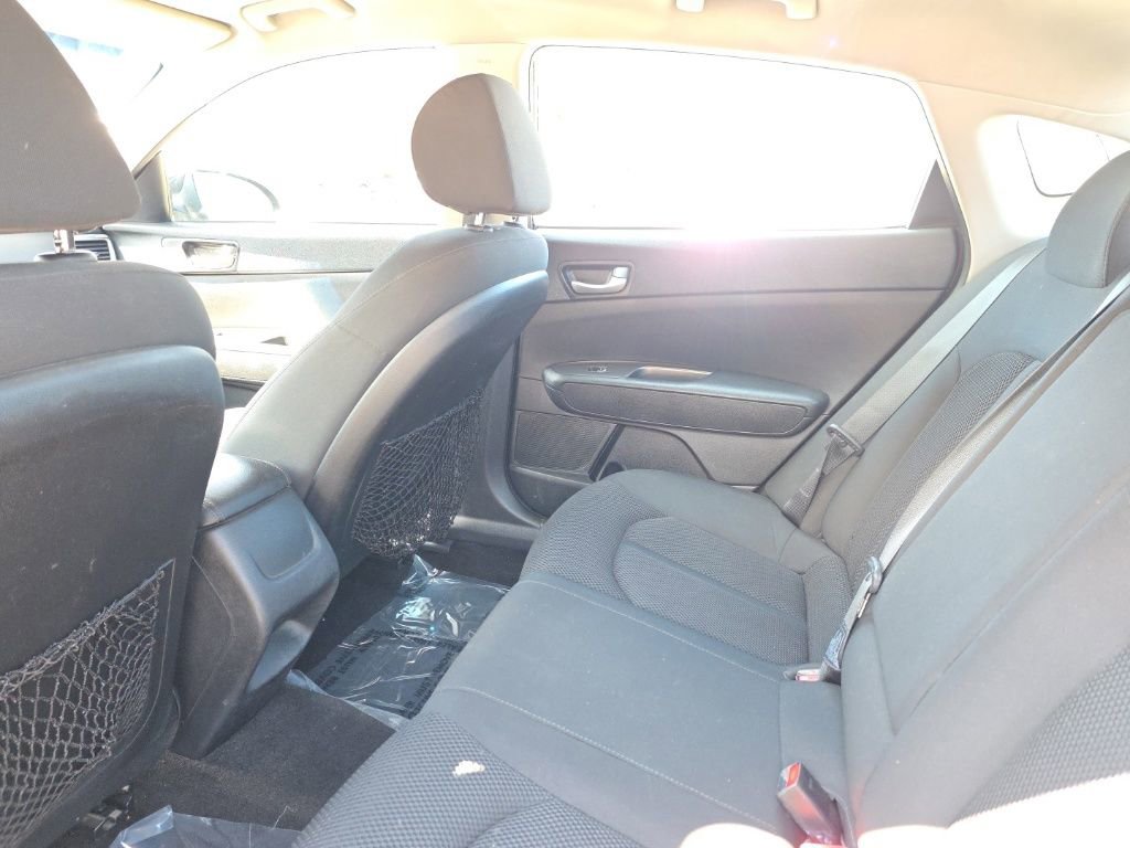 Used 2019 Kia Optima LX image 11