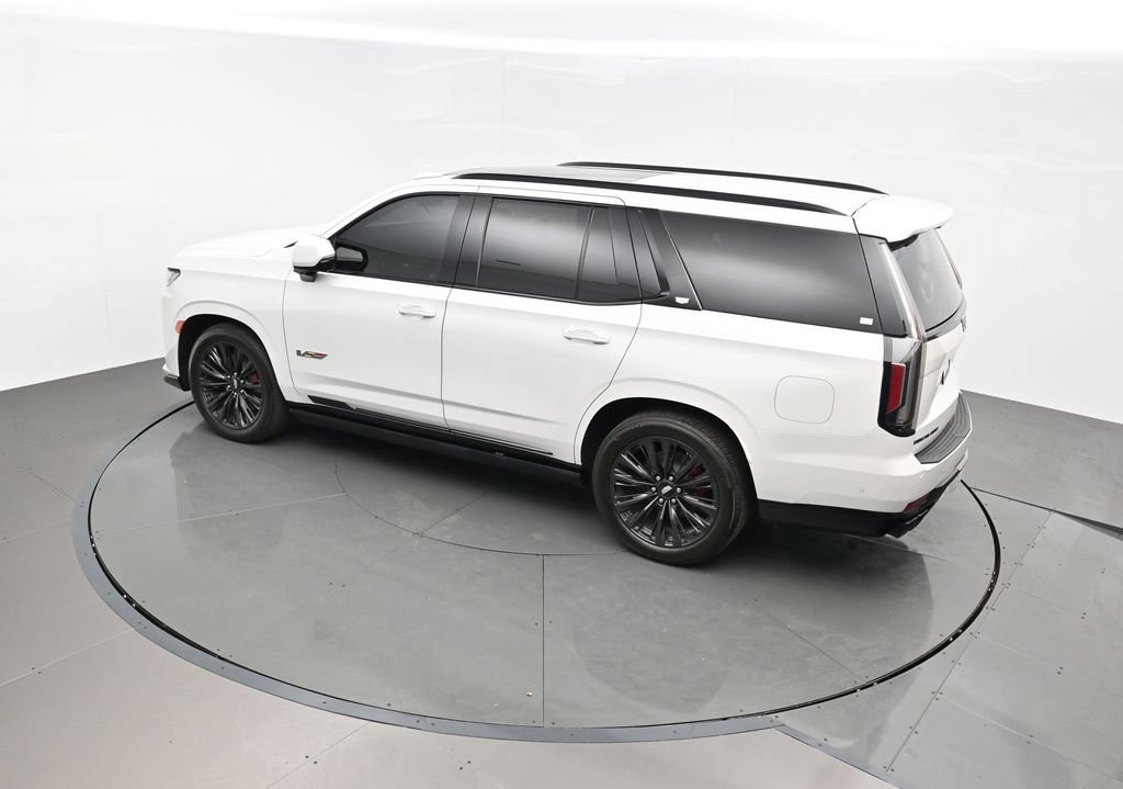 Used 2023 Cadillac Escalade V w/ LPO, ONYX Package AWD/4WD image 43