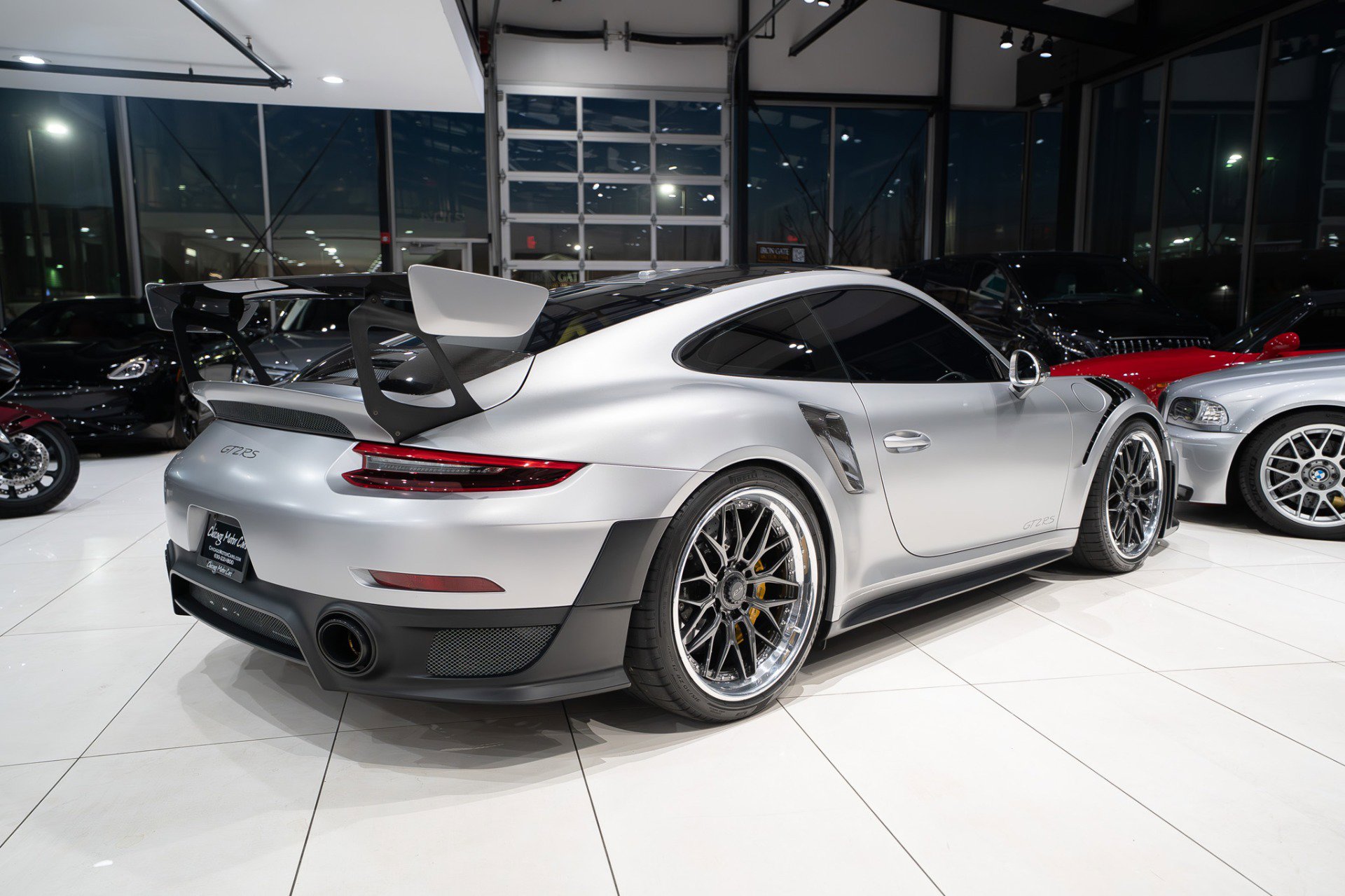 Used 2018 Porsche 911 GT2 RS image 4
