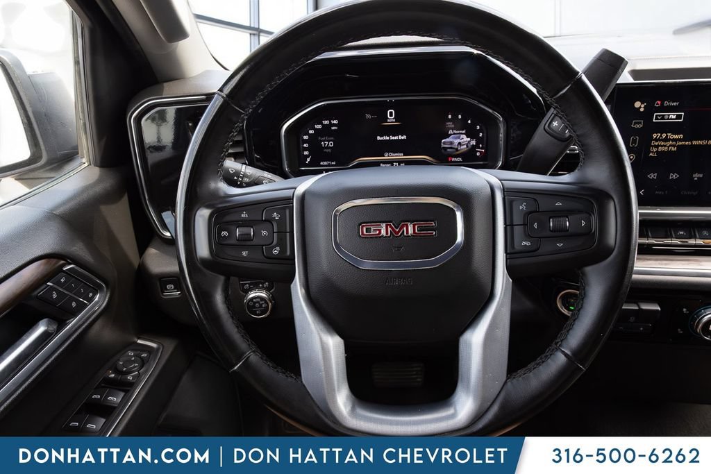 Used 2025 GMC Sierra 1500 SLT AWD/4WD image 5