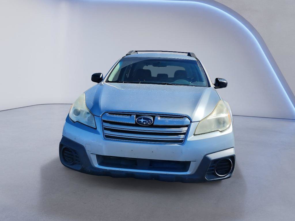 Used 2013 Subaru Outback 2.5i AWD/4WD image 2