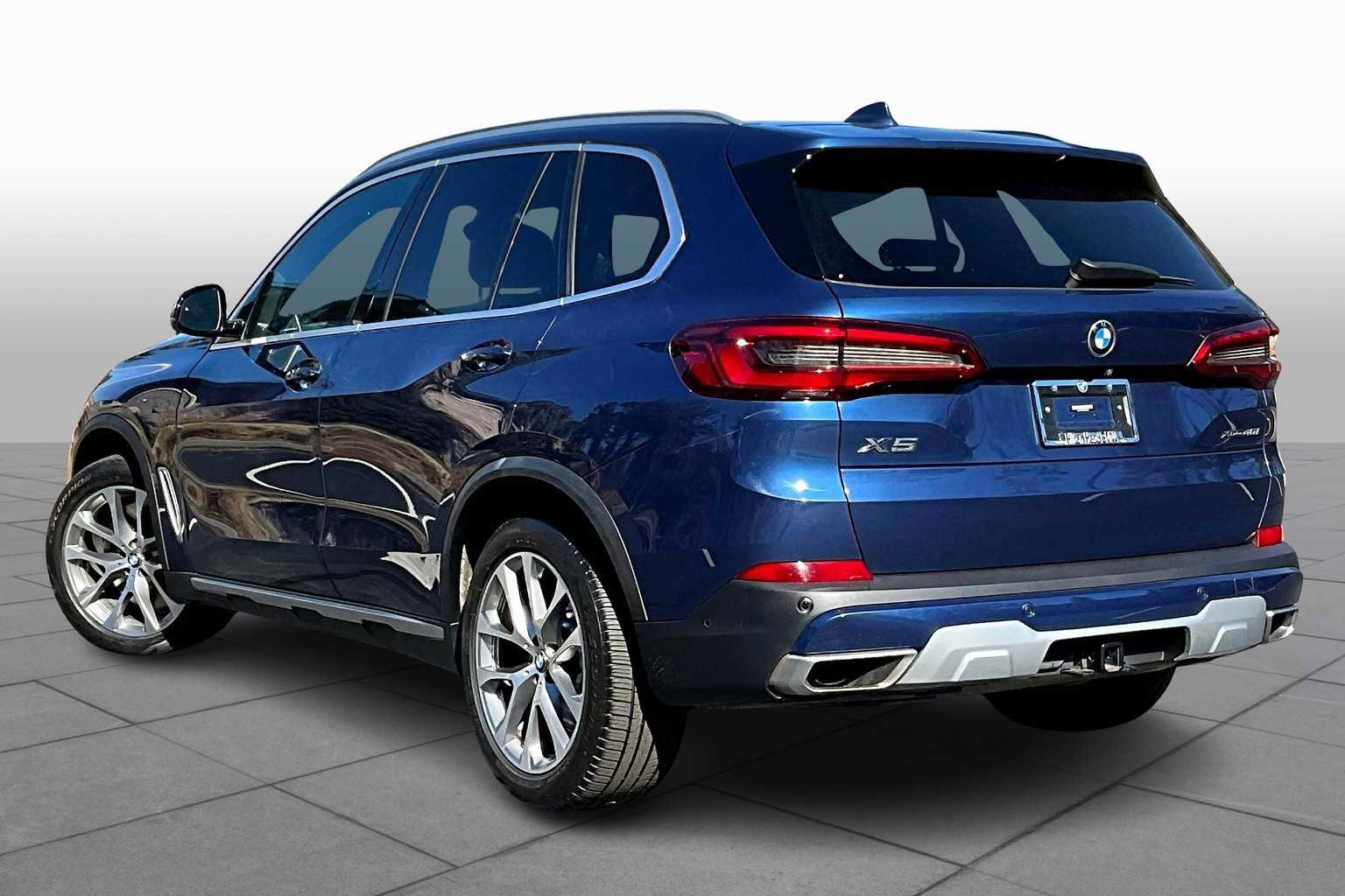 Used 2019 BMW X5 xDrive40i w/ Luxury Seating Package image 12