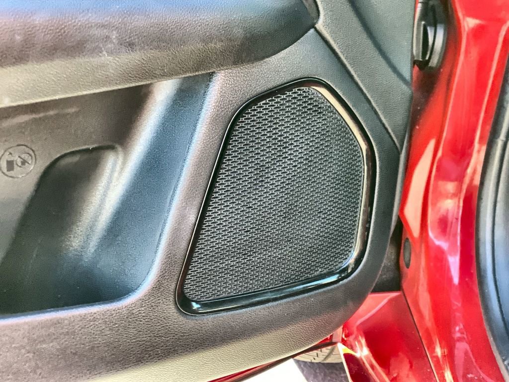 Used 2023 Jeep Compass Limited image 23